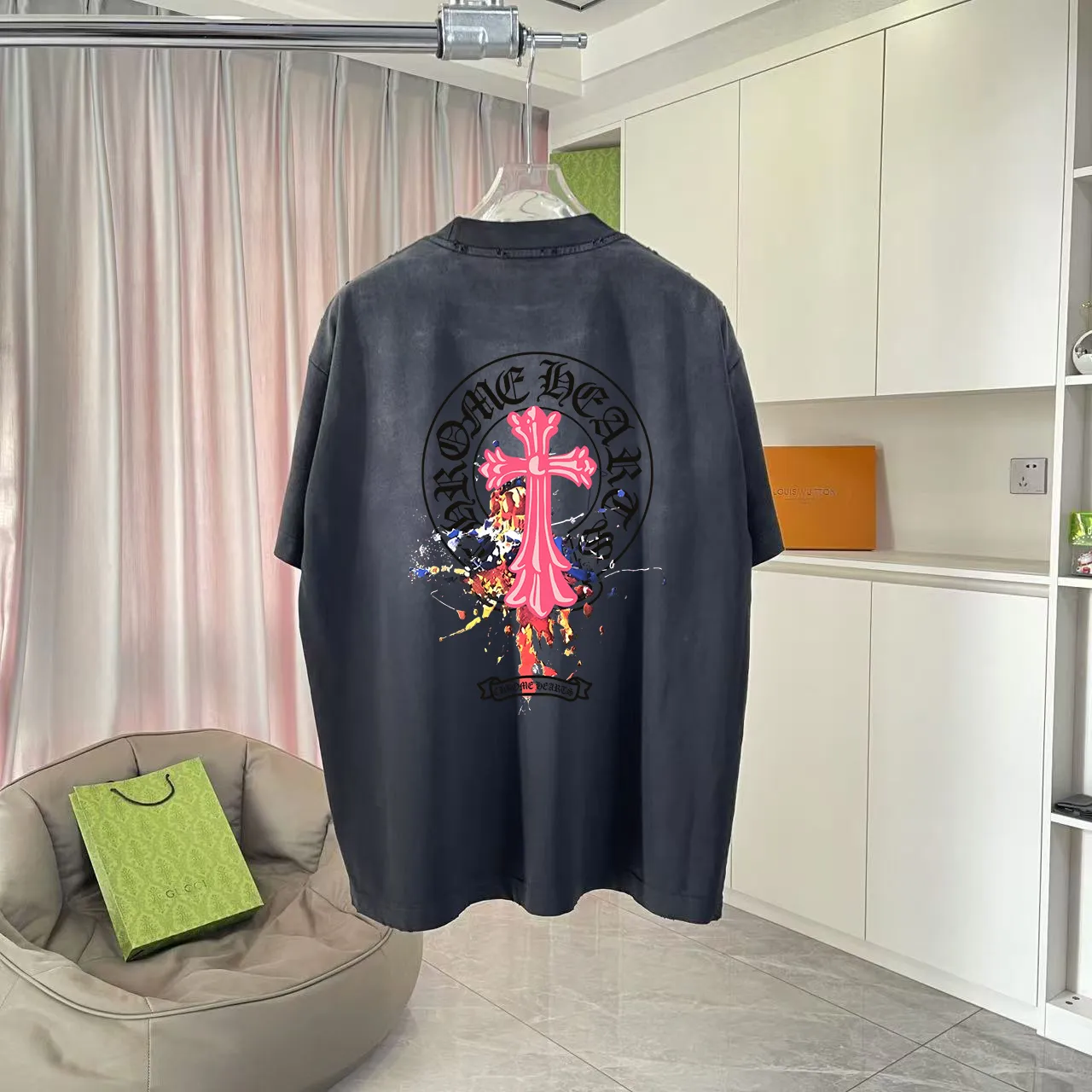 🅿️190 ch Crow* 2025 summer new style, washed, distressed, spray-painted, Sanskrit cross print, short-sleeved T-shirt, customized fabric 320g, same style for men and women, size: S M L XL XXL five sizes, color: black, white, gradient black, gradient red